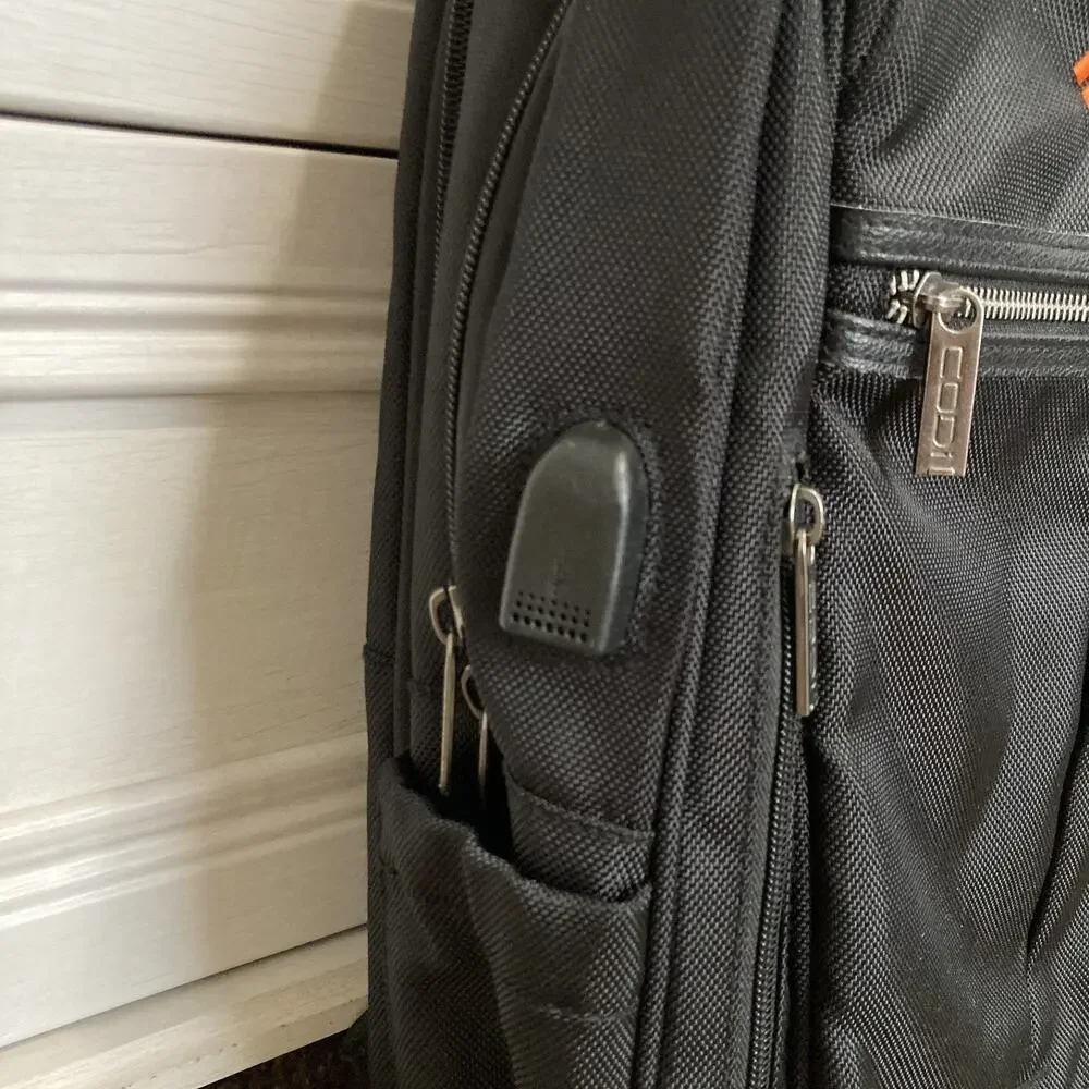 NWOT CODi Salvus 15.6